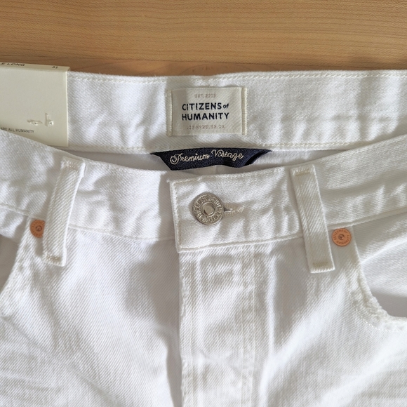 Citizens of Humanity Annabelle Long Relaxed White Denim Shorts - Size 31 - Picture 4 of 8